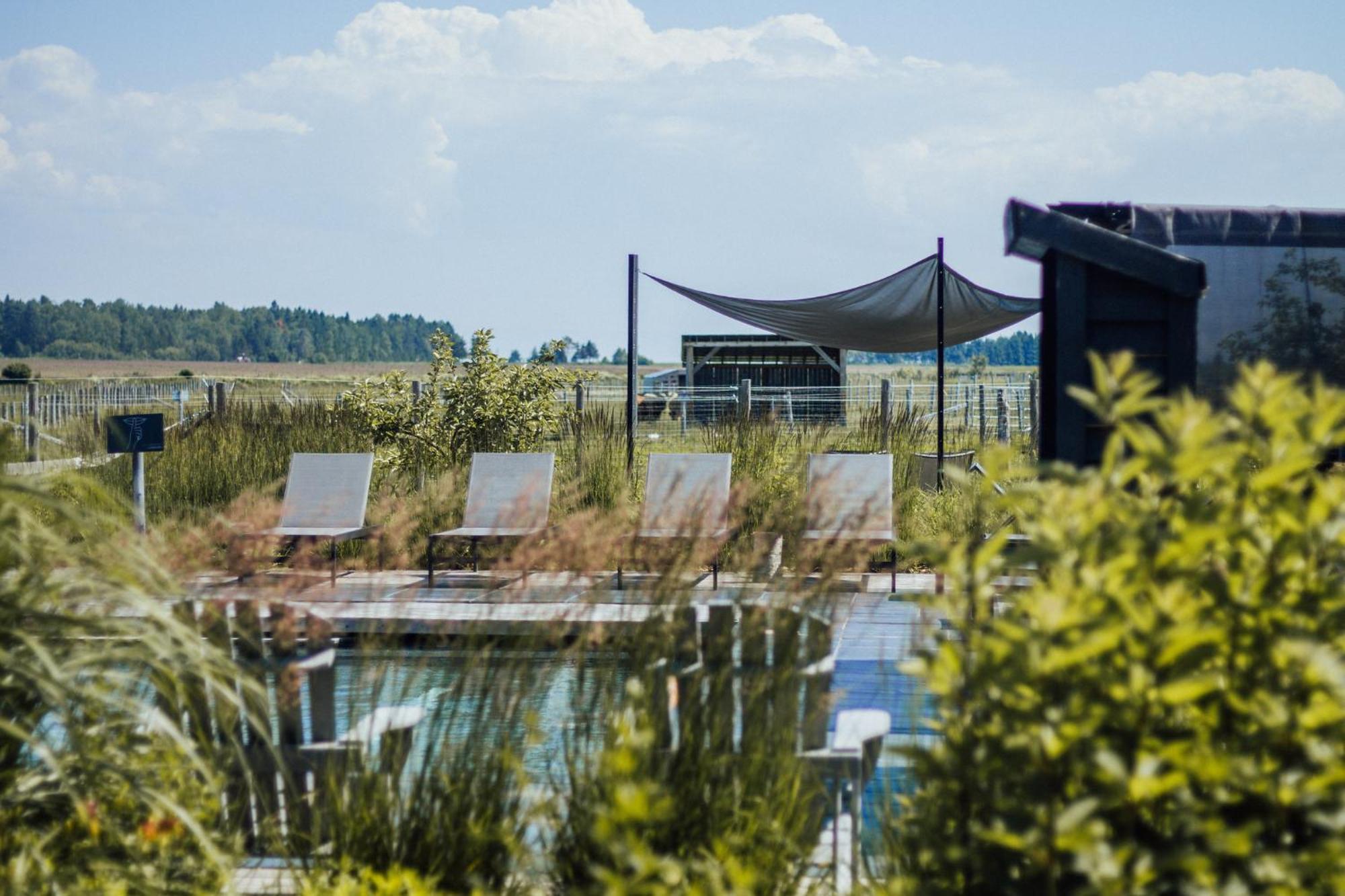 Hotel & Spa Le Germain Charlevoix Baie-Saint-Paul Exterior photo